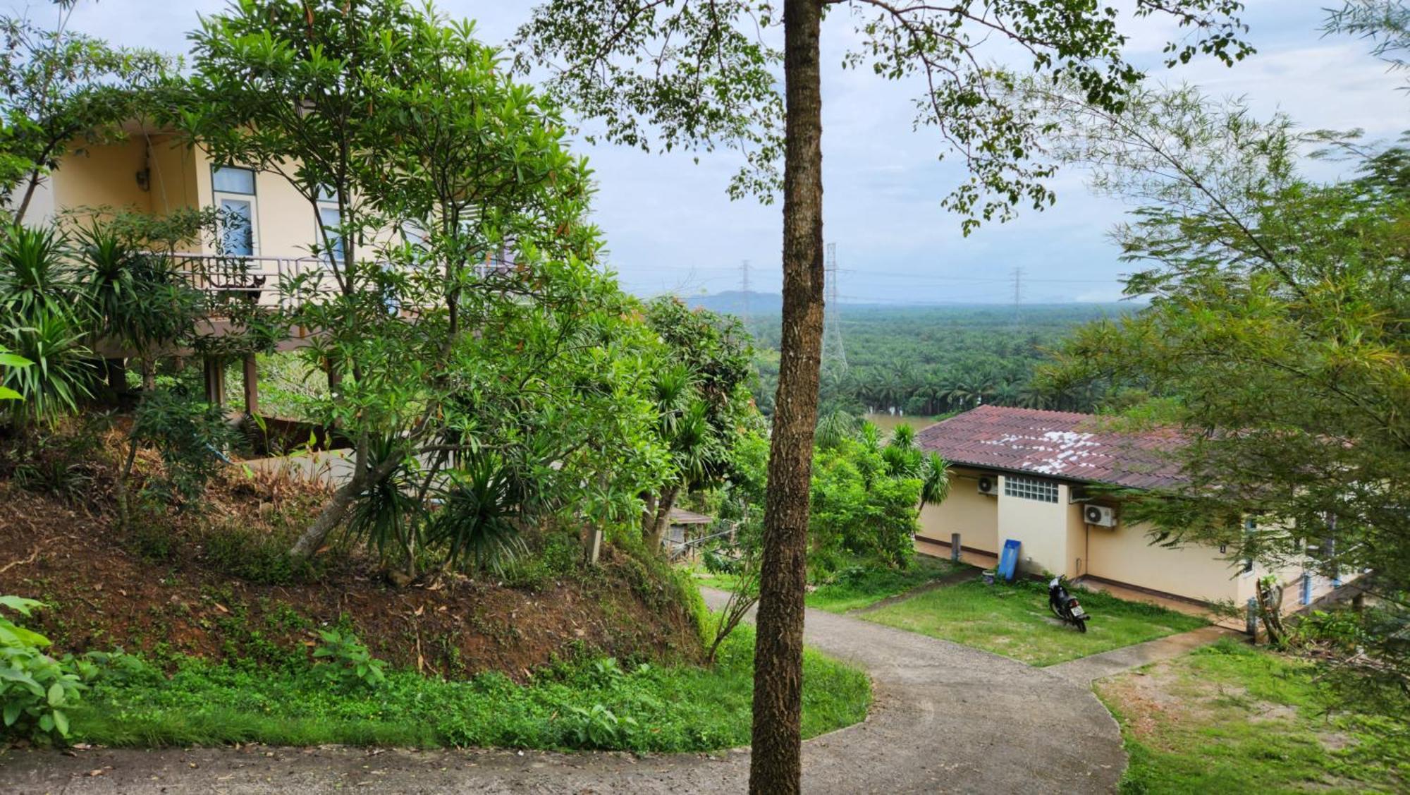 Baan Khao Noi Resort Сурат-Тхані Екстер'єр фото