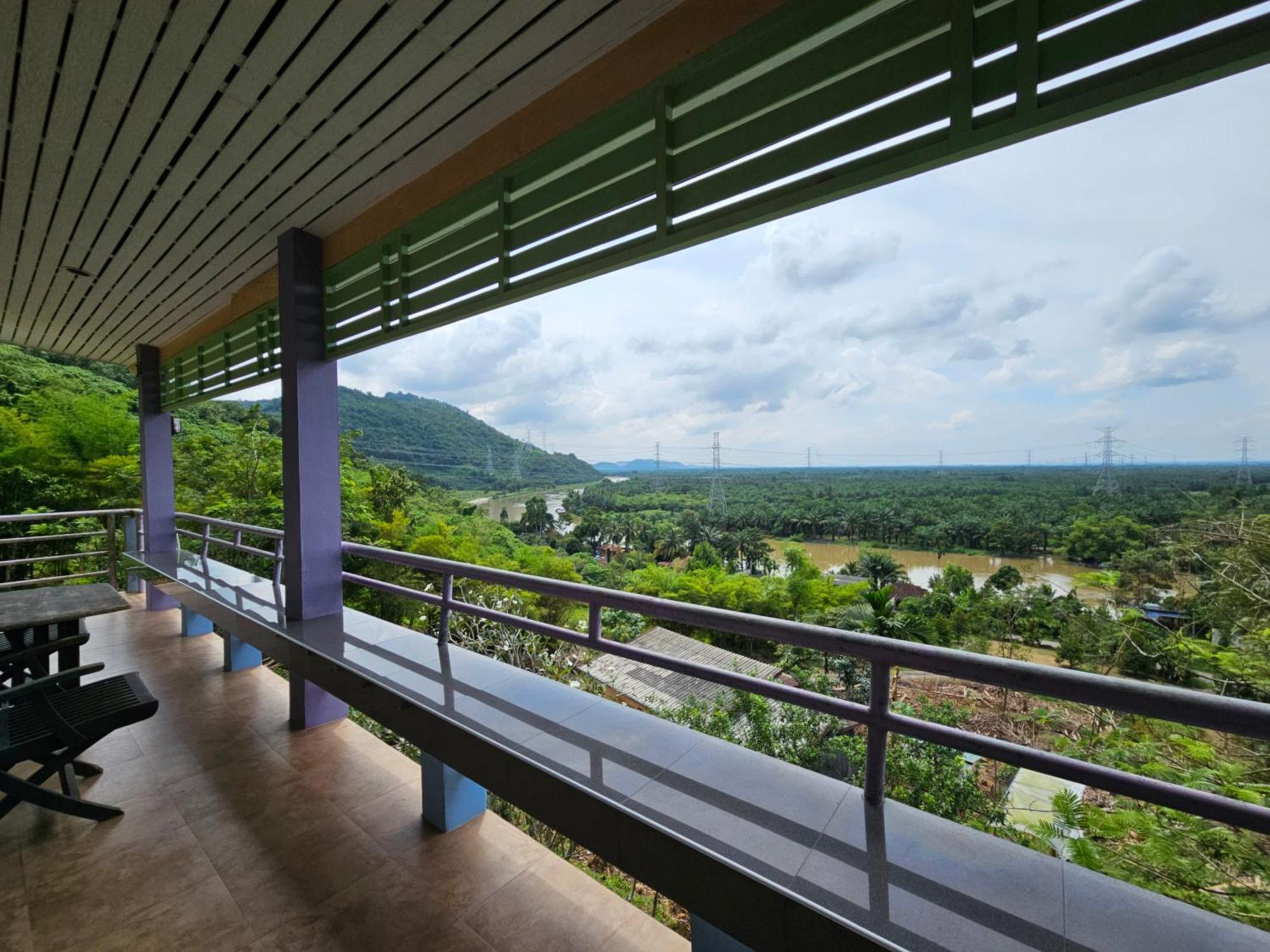 Baan Khao Noi Resort Сурат-Тхані Екстер'єр фото